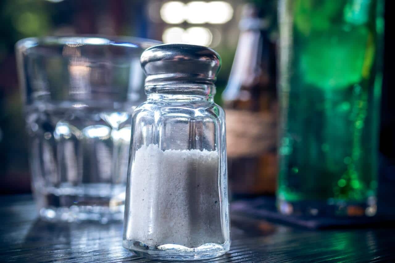 Chinese salt consumption - food tech news in asia