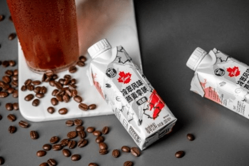 Tims Coffee & OATLY launch a RTD oat latte product line/food tech news Asia